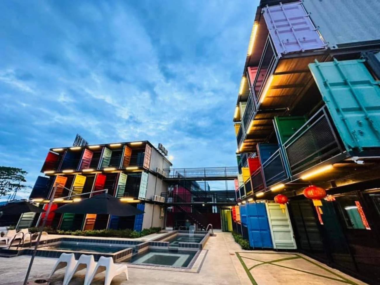 Boxinn The Kontena Home Semporna Exterior photo