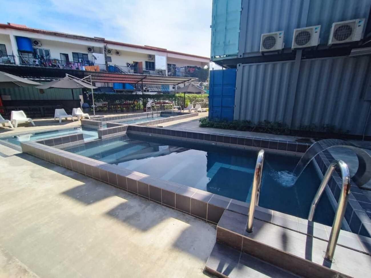 Boxinn The Kontena Home Semporna Exterior photo