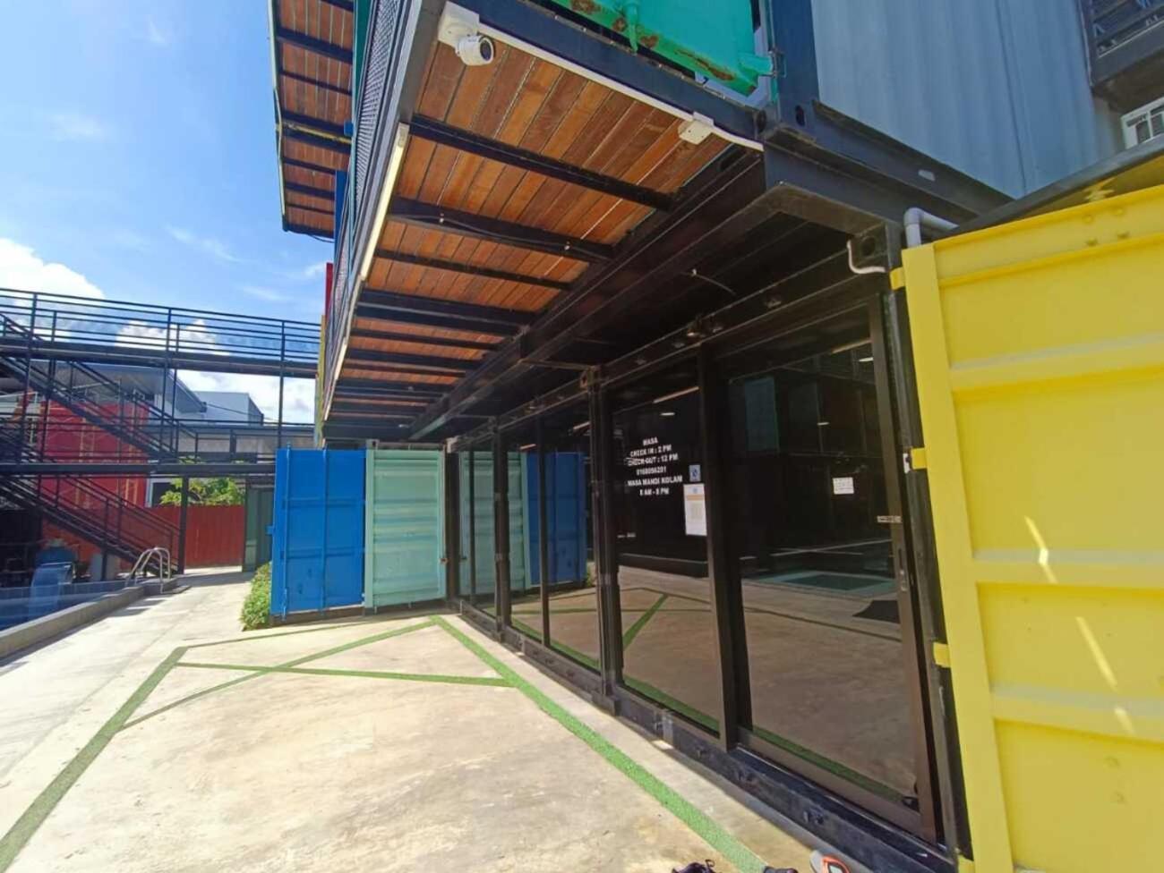 Boxinn The Kontena Home Semporna Exterior photo